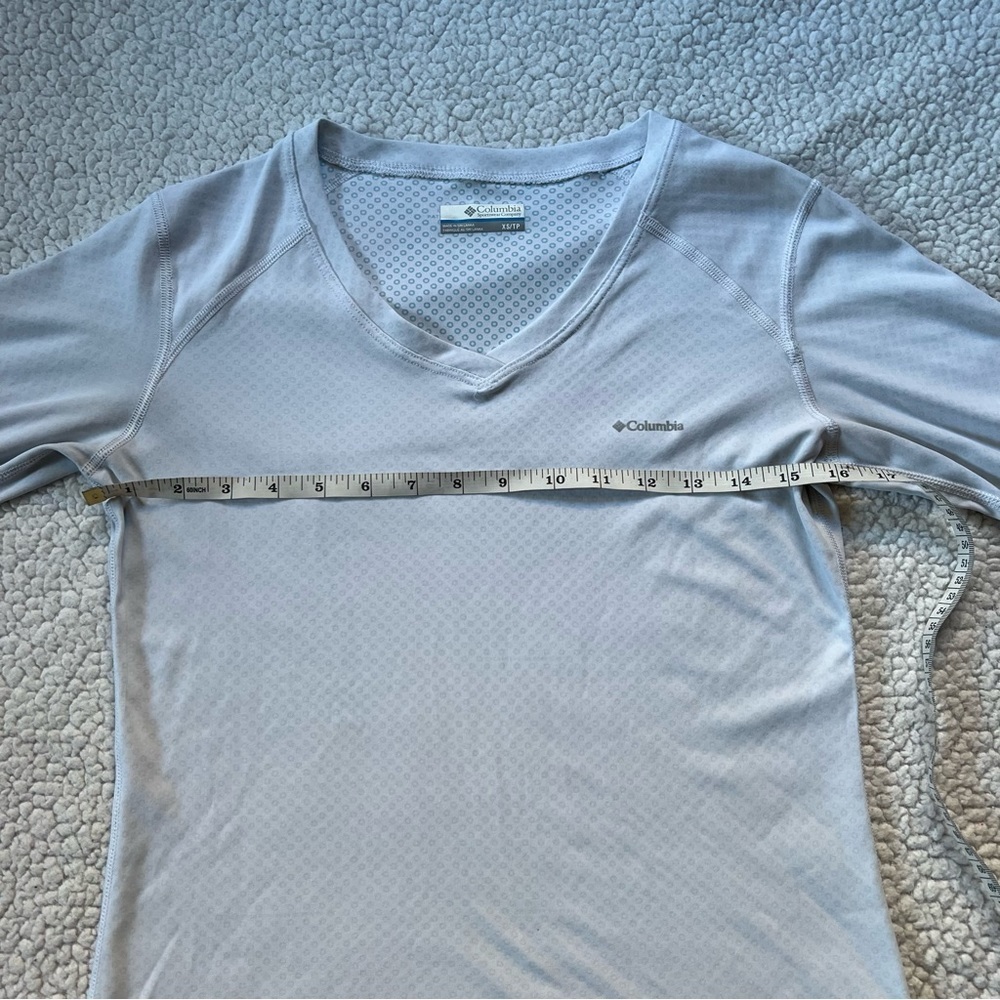 Columbia white long Sleeve Dryfit - Picture 6 of 6
